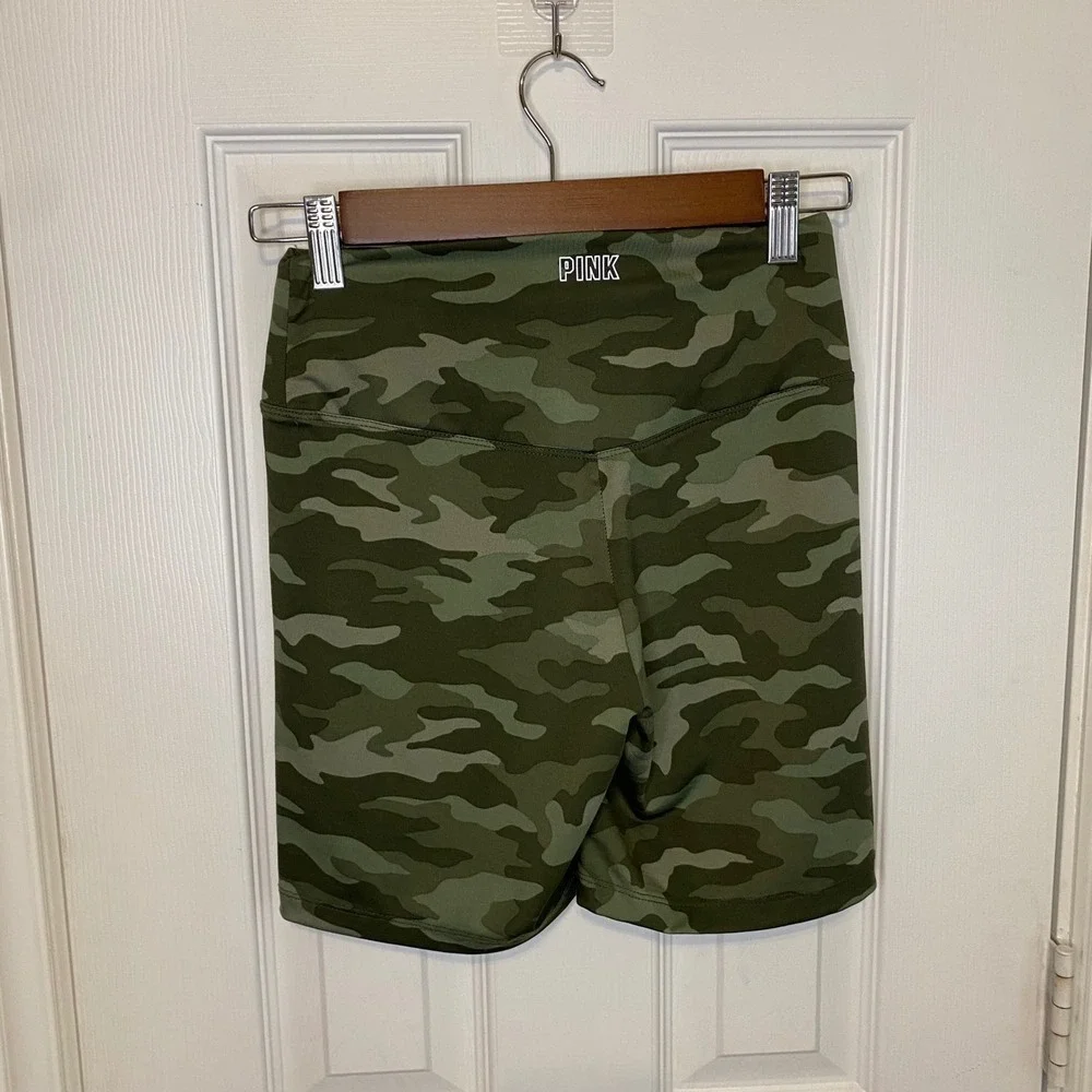 Pink Victoria's Secret Active Camo Biker Shorts Green Camouflage High Waist S